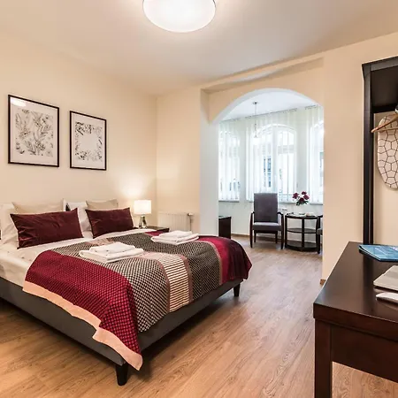 Stylowe W Poznaniu Blisko Mtp By Renters Lejlighed